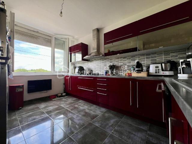 Maison vente à Montargis, Courtenay