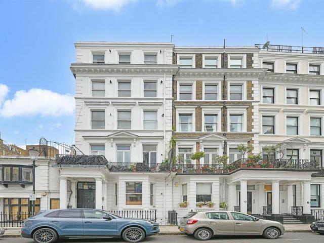 Apartment for rent in South Kensington, Greater London