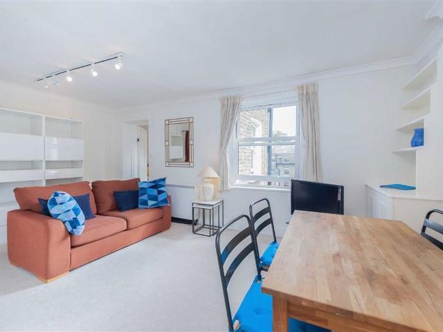 Apartment for rent in South Kensington, Greater London