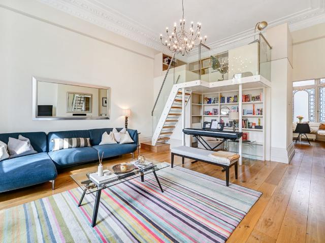 Apartment for rent in South Kensington, Greater London
