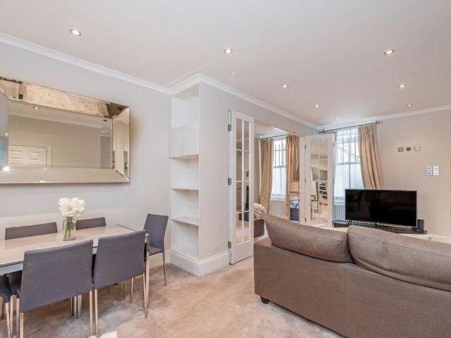 House for rent in South Kensington, Greater London