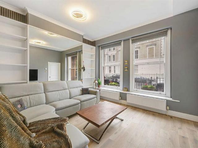 Apartment for rent in South Kensington, Isle Of Man