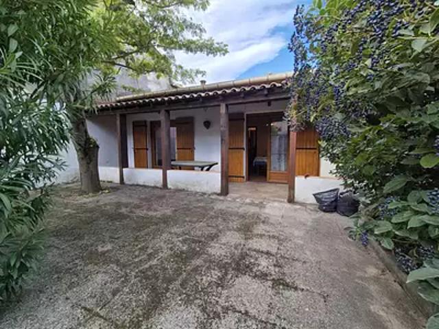 Maison vente à Carpentras, Courthézon