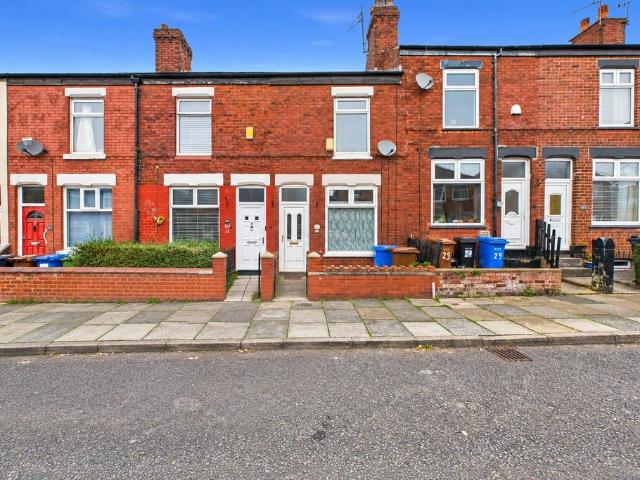 House for rent in Woodbank Estate, Stockport