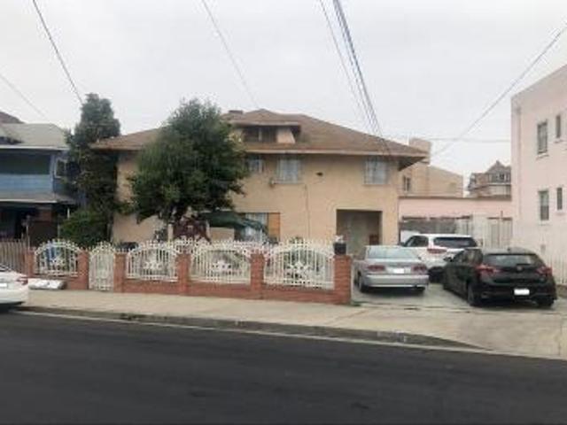 House for sale in Canoga Park, California