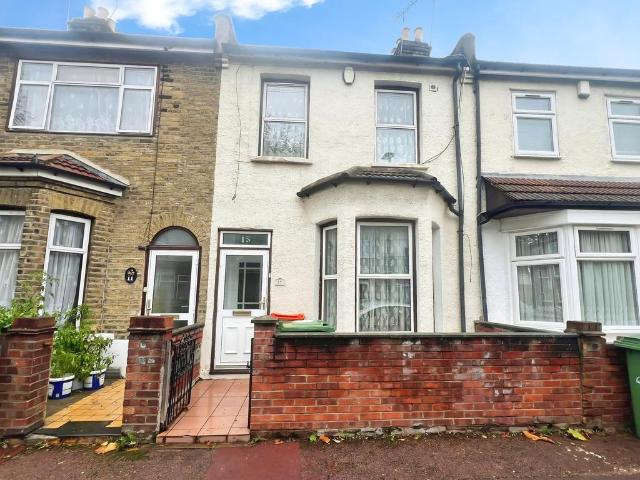 House for rent in London Borough of Newham, Greater London