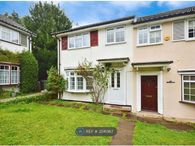 House for rent in London Borough of Sutton, Greater London