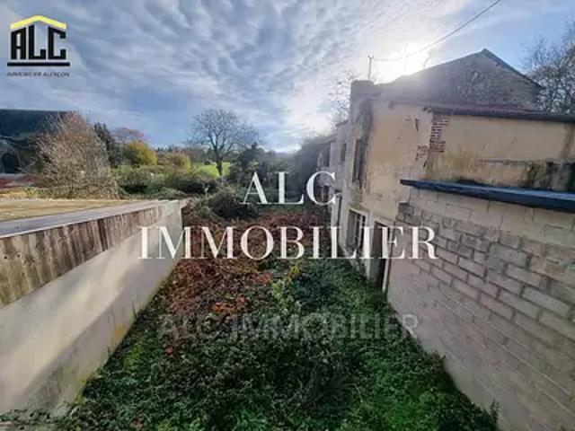 Maison vente à Le Moulin, Courtomer