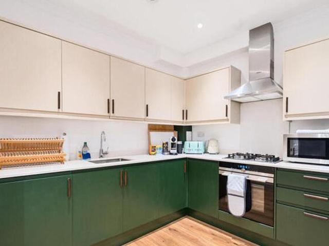 House for sale in East Molesey, Surrey