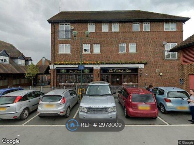 Apartment for rent in Oxted, Hillview