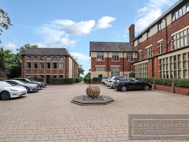 House for rent in Mill Hill, Greater London