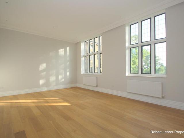 House for rent in Mill Hill, Greater London