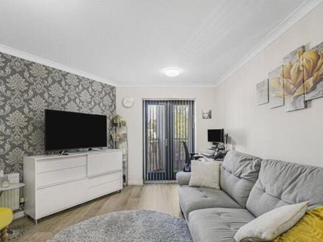House for sale in Greenhithe, Dartford