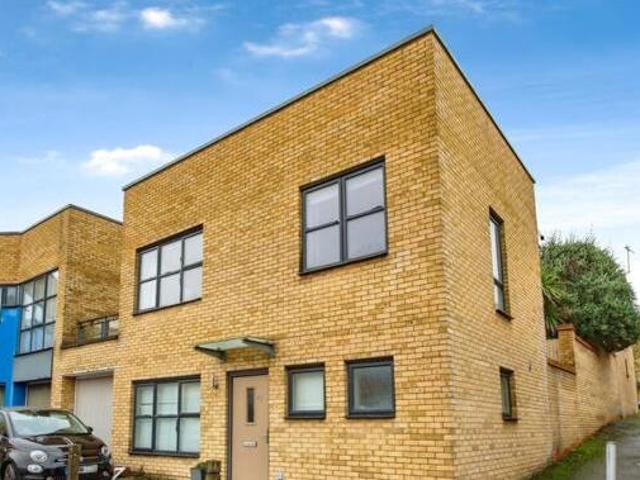 House for sale in Monks Orchard, Kent