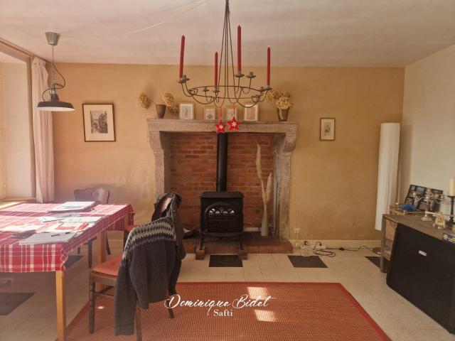Maison vente à Vichy, Coutansouze