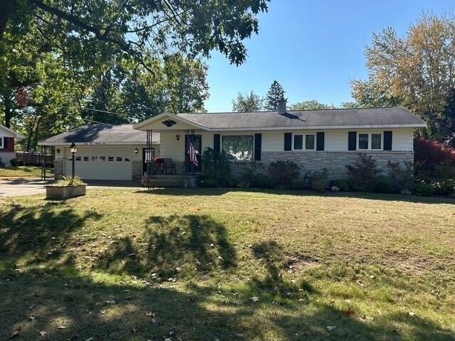 House for sale in Ossineke, Michigan