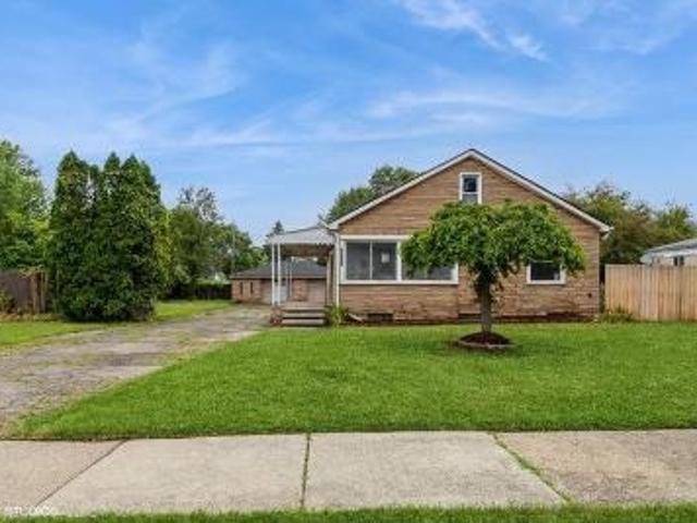 House for sale in Warren