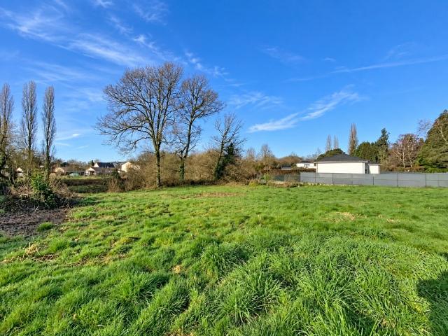 Terrain vente à Couzeix, Haute-Vienne