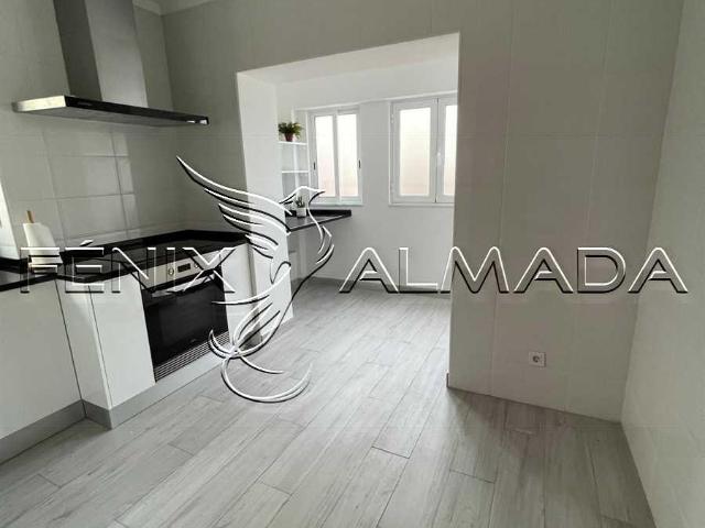 Apartamento alugar em Cova da Piedade, Almada