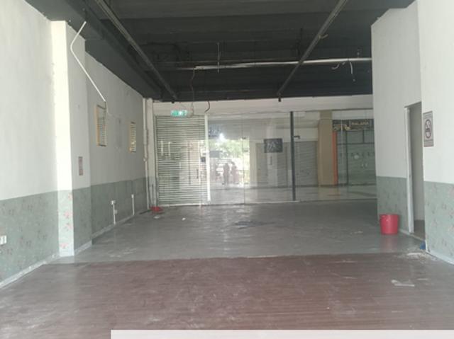 Shop for rent in Petaling, Damansara Damai