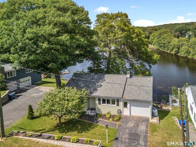 House for sale in Waterford, Connecticut