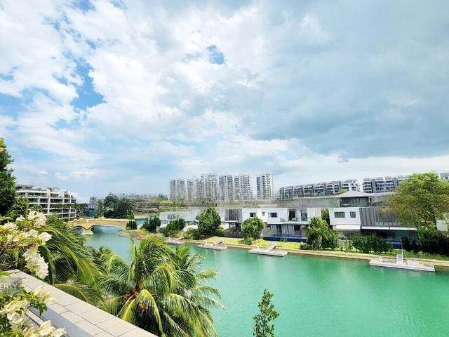 Detached House for sale