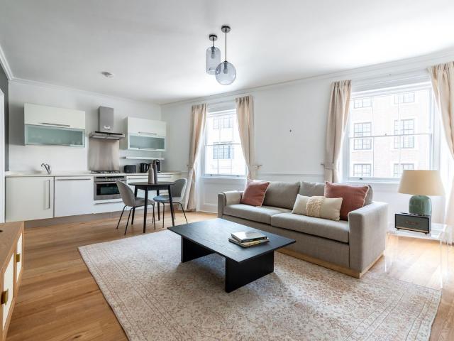 Apartment for rent in St Clement Danes, Greater London