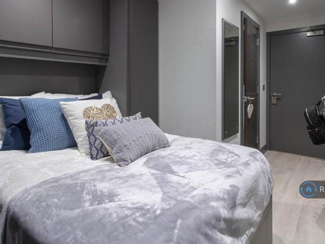 Apartment for rent in Cheylesmore, West Midlands