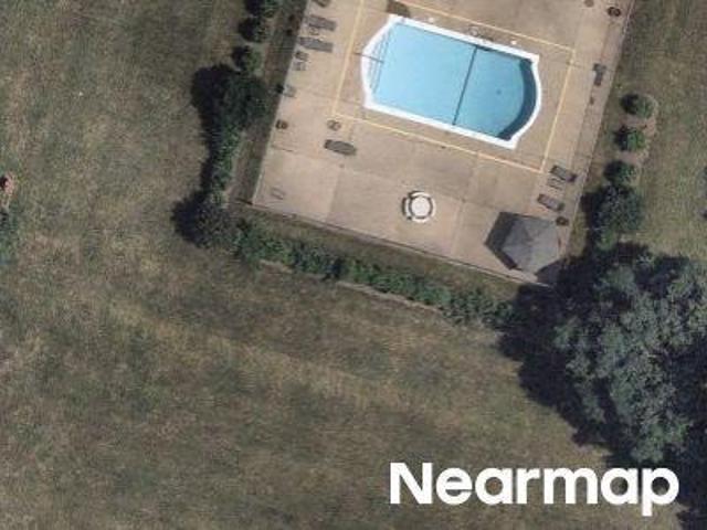 Condo for sale in Mchenry, Illinois