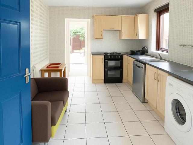 Apartment for rent in The Polygon, City Of Southampton