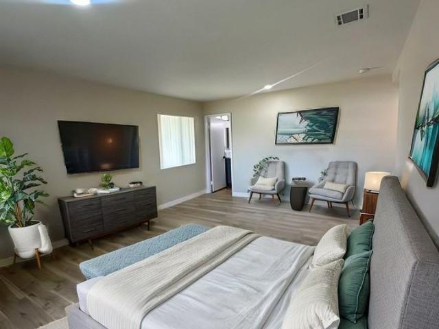 Apartment for rent in Upland, California