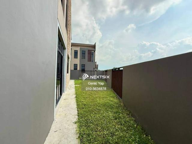 Residential House for sale in Petaling, Alam Impian
