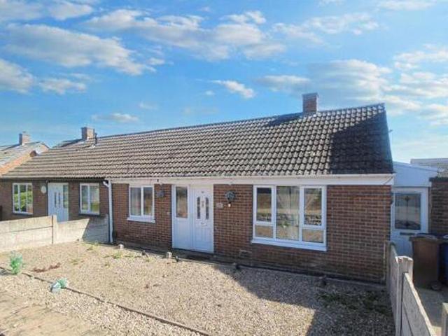 House for sale in Darfield, South Yorkshire