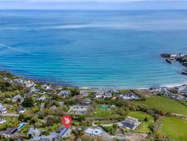 House for sale in Helston, Cornwall
