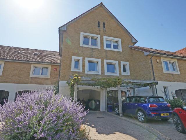 House for rent in Port Solent, City Of Portsmouth