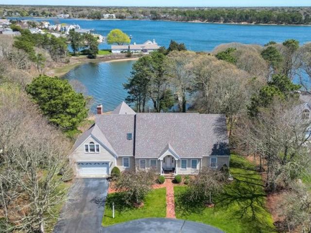 House for sale in South Yarmouth