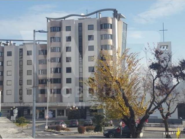 Ponto Comercial venda em Covilhã