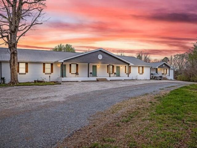 House for sale in Dickson, Tennessee