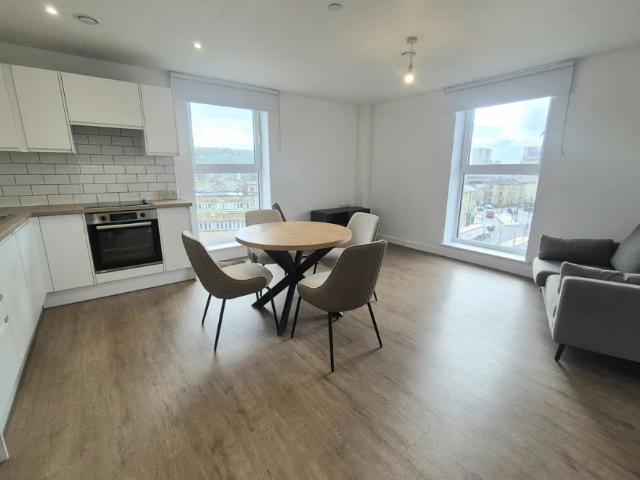 Room for rent in Boothtown, Halifax