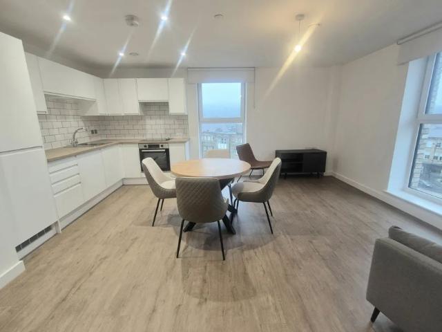 Apartment for rent in Woolshops, Calderdale