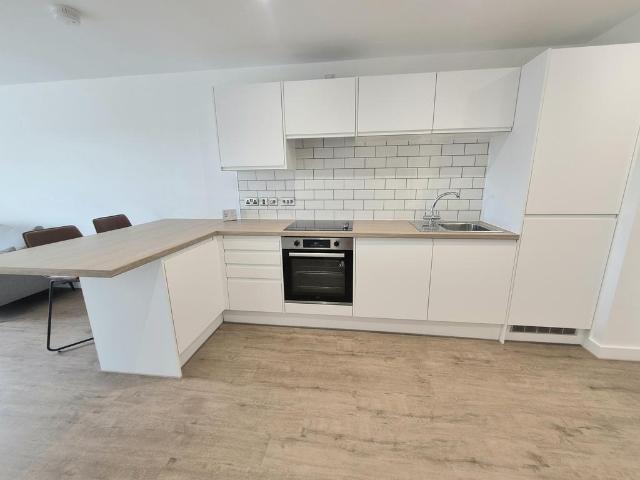 Apartment for rent in Woolshops, Calderdale
