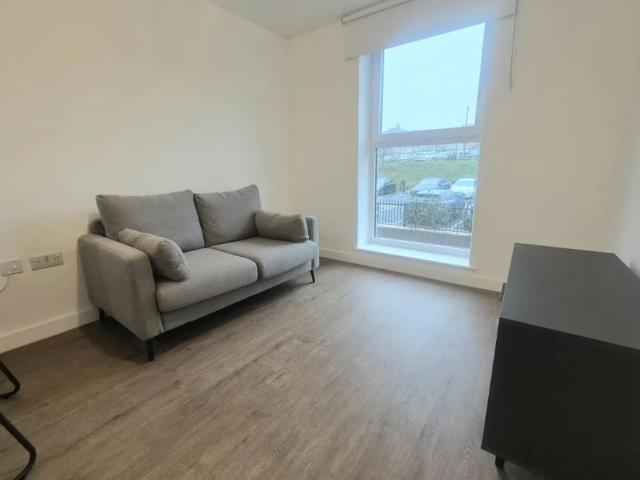 Apartment for rent in Woolshops, Calderdale