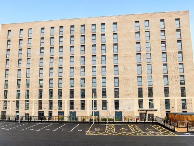 Apartment for rent in Pellon, Halifax