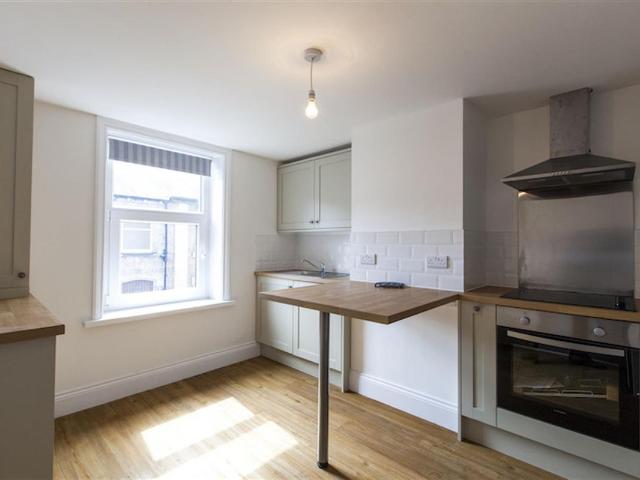 Apartment for rent in Middleton Estate, Bradford