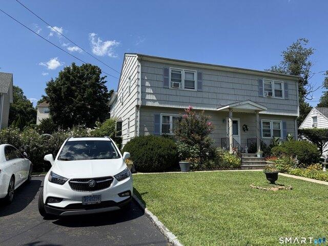 House for sale in Cos Cob, Connecticut