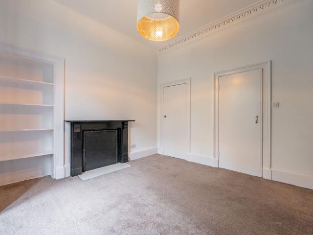 Apartment for rent in Hillhead, Scotland