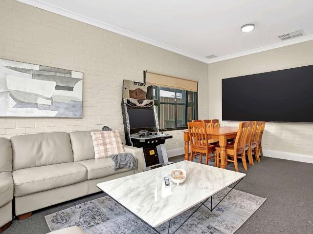 Room for rent in Horseshoe Creek, South Australia