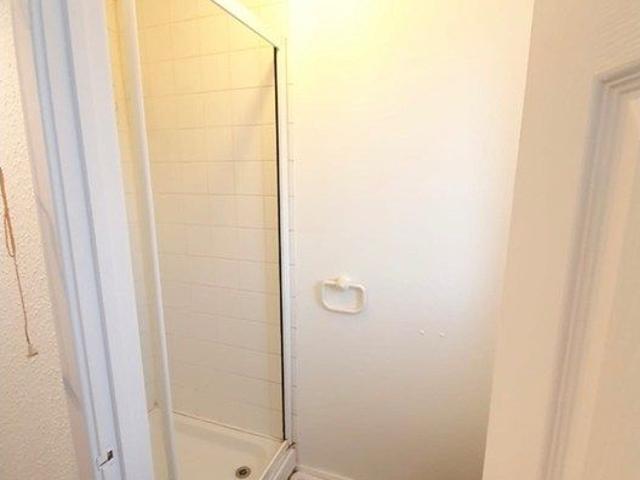 Studio for rent in Bridgend, Wales