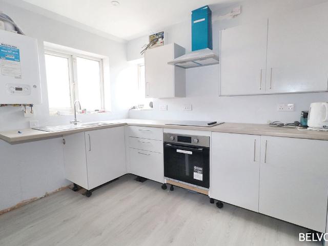 Apartment for rent in Pontyclun, Wales