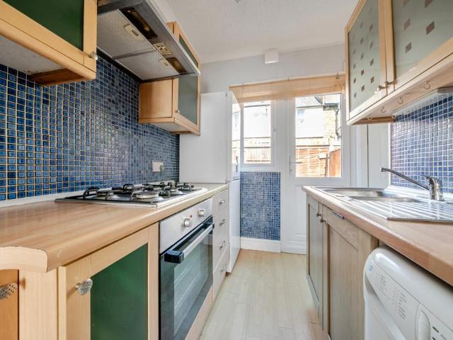 House for rent in Furzedown, Greater London
